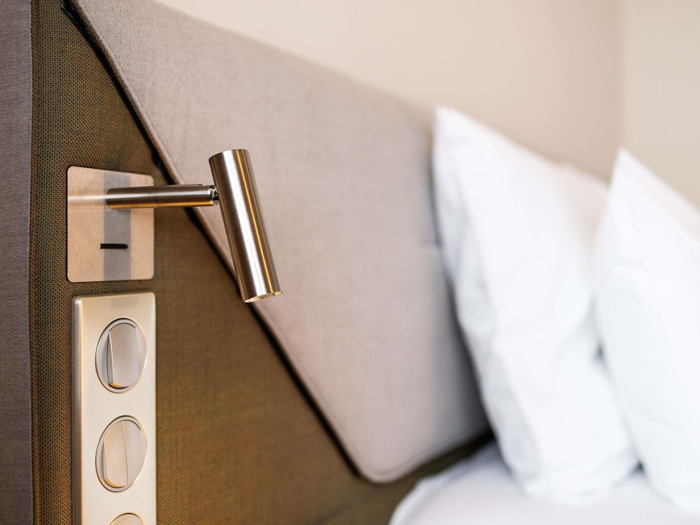 Habitación estándar, 1 cama doble, accesible para personas con discapacidad del hotel Novotel Brugge Centrum. Foto 1