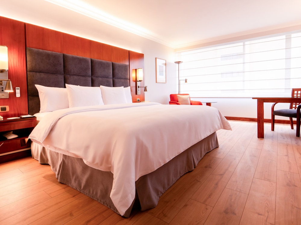 Habitación Advantage Suiza con Cama King del hotel Swissotel Quito
