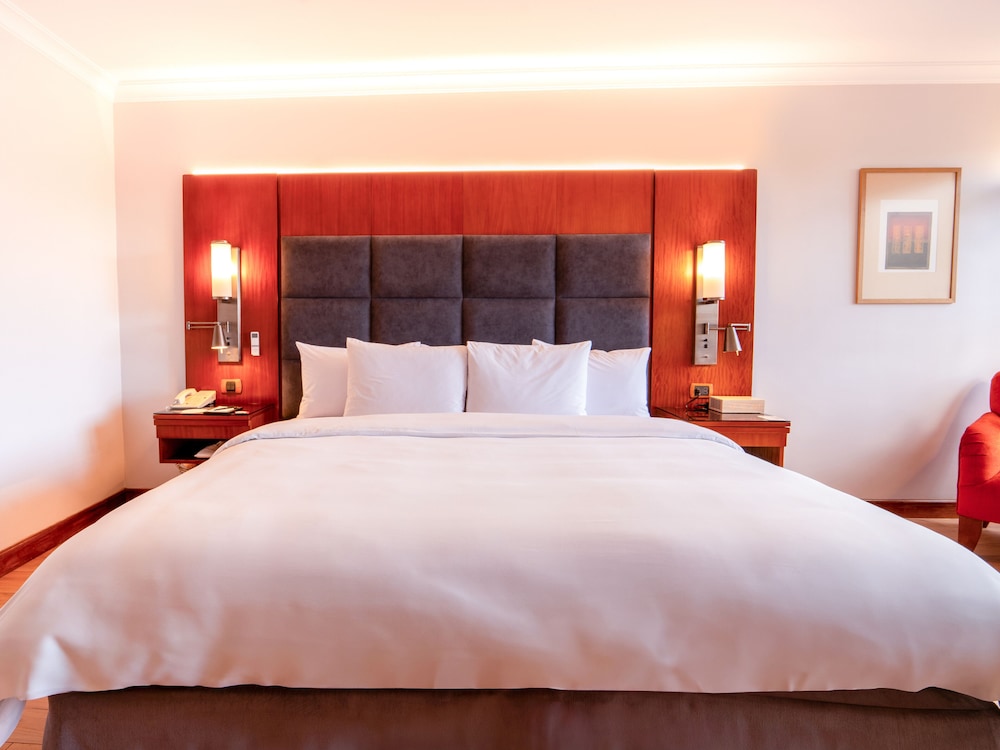 Habitación Advantage Suiza con Cama King del hotel Swissotel Quito. Foto 8