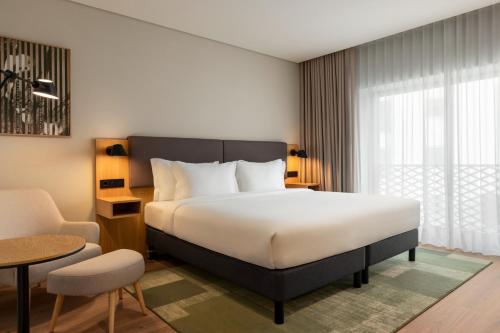 Habitación Estándar - 1 cama grande del hotel Holiday Inn Beja, an IHG. Foto 8