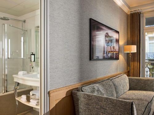 Luxury Junior King Suite with Balcony del hotel Sofitel Paris Baltimore Tour Eiffel. Foto 5