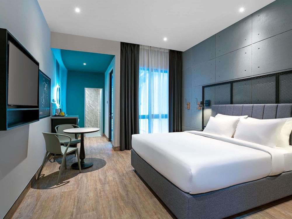 Habitación Deluxe con 1 cama king del hotel Ibis Styles Sepang Klia. Foto 1