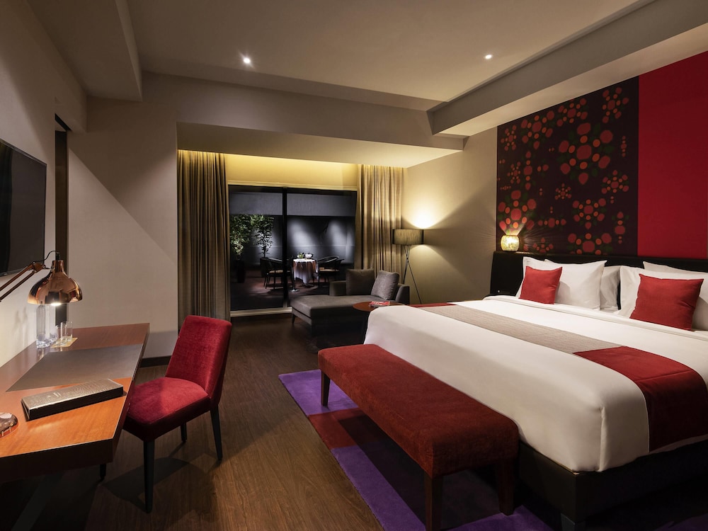 Suite Superior, 1 Dormitorio con Balcón del hotel Grand Mercure Bengaluru at Gopalan Mall
