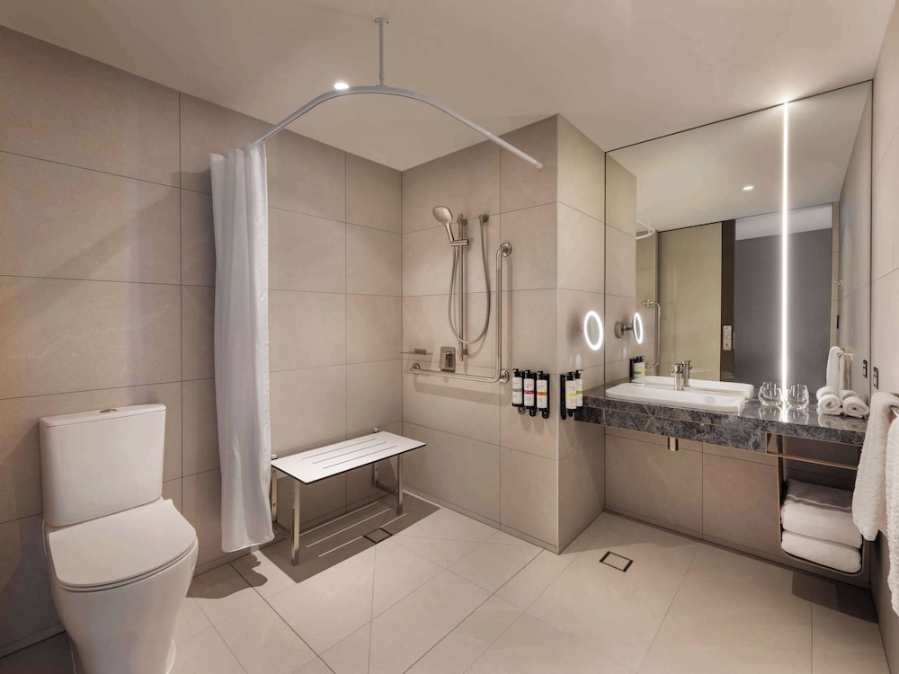 Habitación Superior con 1 cama king size - Accesible del hotel Pullman Auckland Airport. Foto 6
