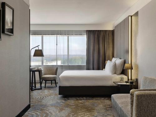 Habitación Deluxe Ejecutiva con Vistas a la Ciudad, 1 Cama King Size del hotel Pullman Rotorua