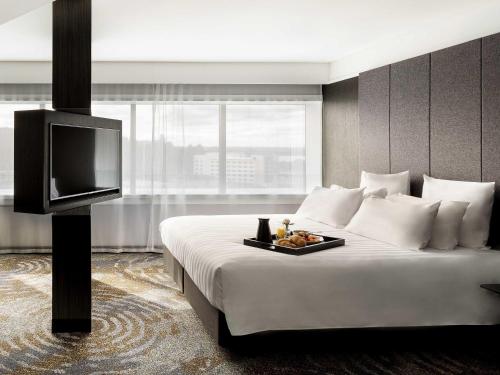 Habitación Deluxe Ejecutiva con Vistas a la Ciudad, 1 Cama King Size del hotel Pullman Rotorua. Foto 2