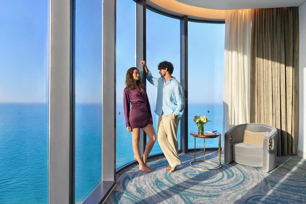 Suite Premium con Vista Panorámica del hotel Rixos Premium Alamein. Foto 2