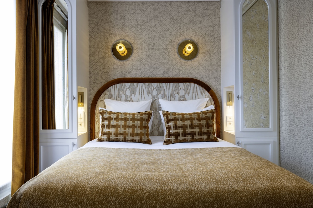 Habitación Familiar del hotel des Carmes By Malone. Foto 10
