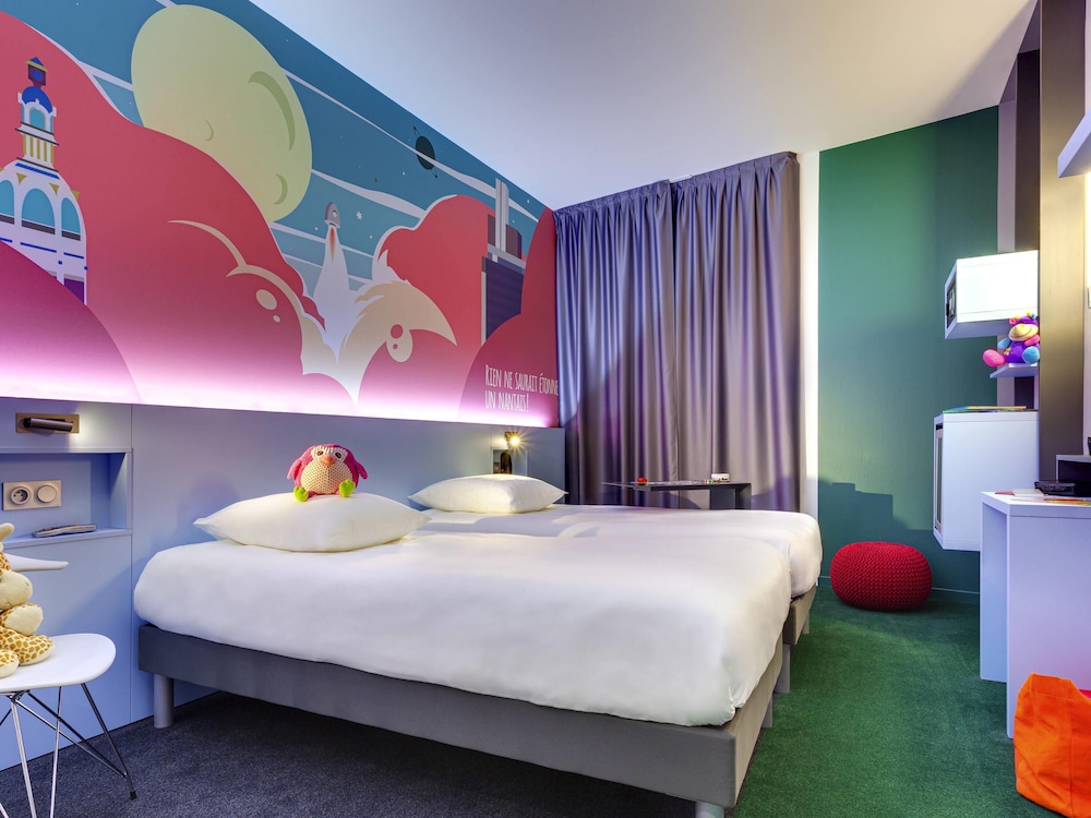 Suite Standard familiar con 2 habitaciones comunicadas del hotel Ibis Styles Nantes Centre Gare