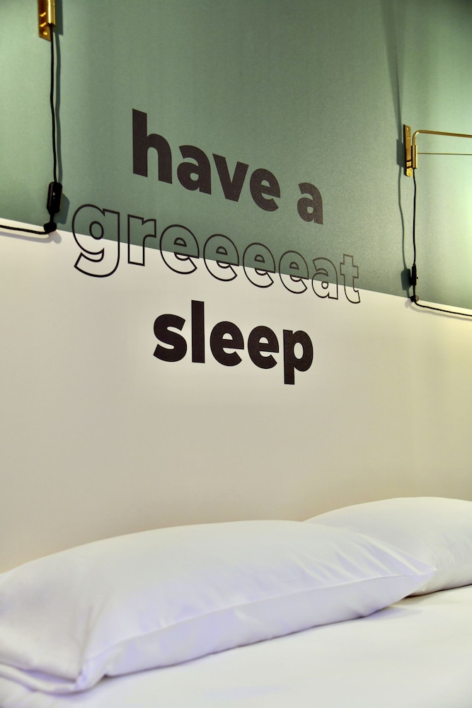 Habitación Pop con 1 cama doble del hotel Greet Brest Aéroport