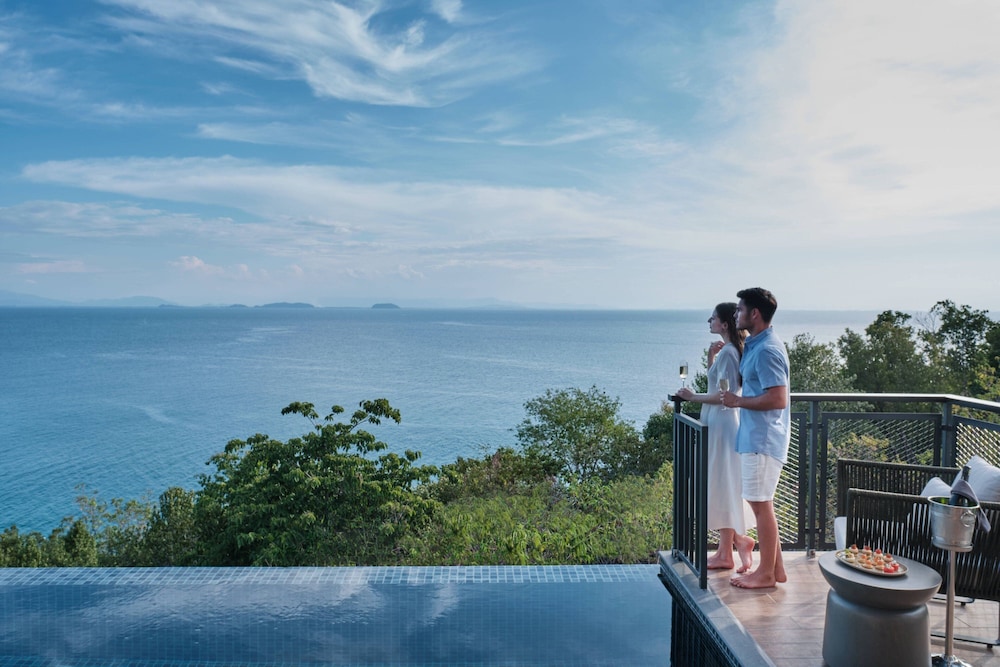 Villa Royal, 2 habitaciones del hotel Perhentian Marriott Resort and Spa. Foto 7
