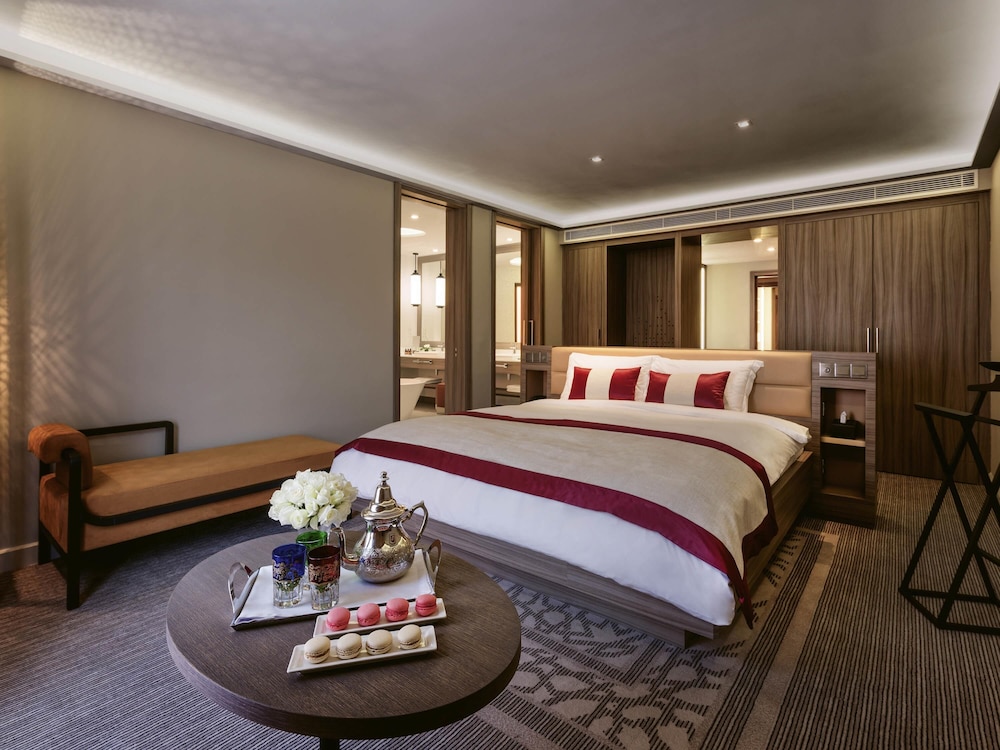 Suite familiar, 2 habitaciones del hotel Mövenpick Mansour Eddahbi Marrakech. Foto 2