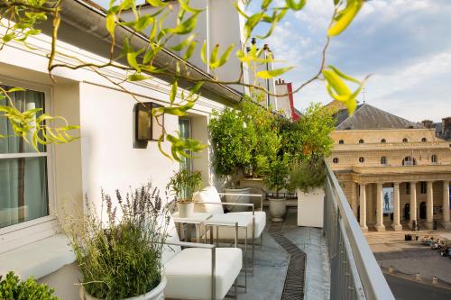 Habitación Doble Deluxe con terraza del hotel Baume. Foto 5