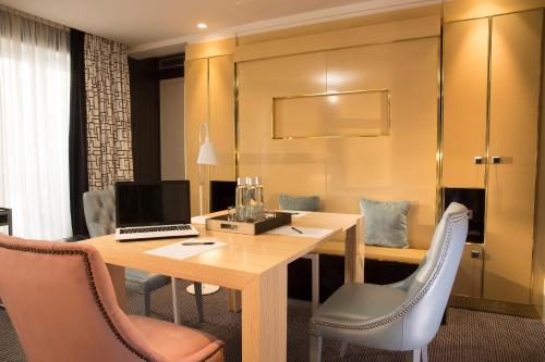 Suite Junior del hotel Baume. Foto 4