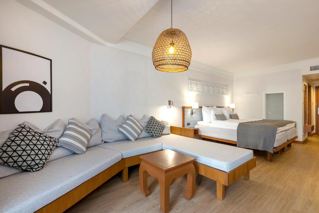 Estudio Acceso Piscina Royal del hotel Sunwing Bangtao Beach