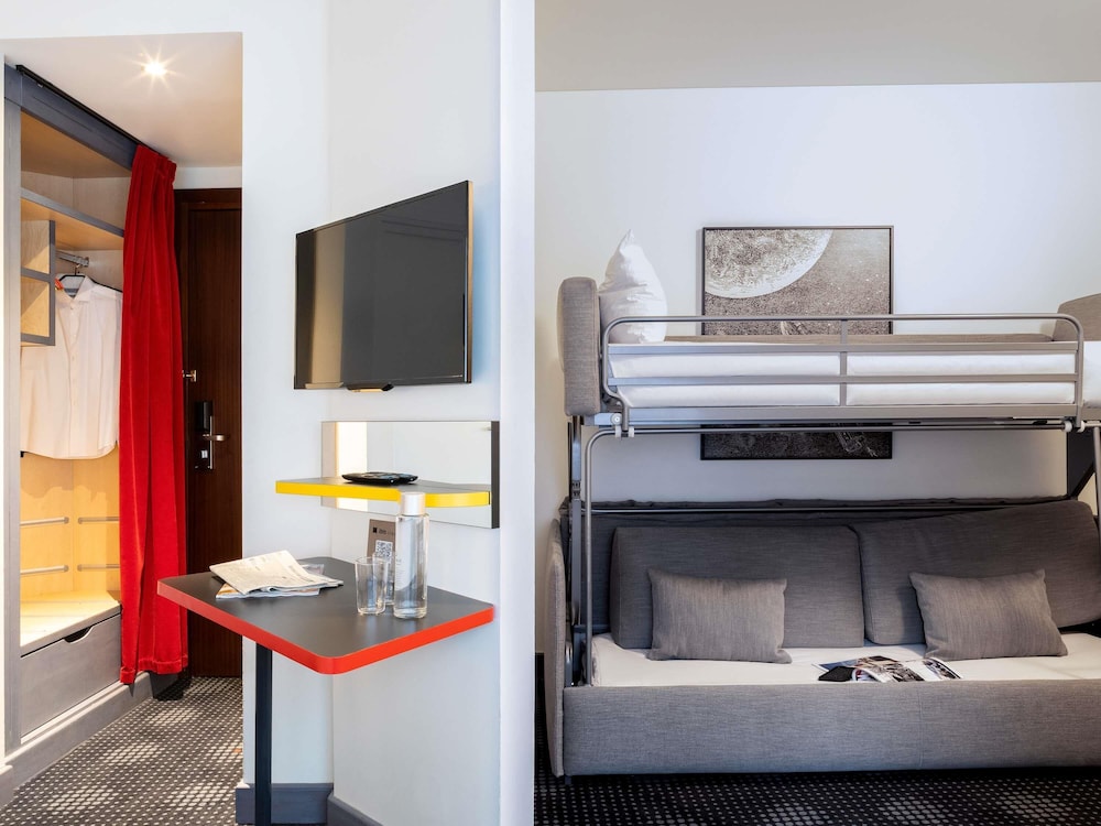 Suite Standard familiar con 2 habitaciones comunicadas del hotel Ibis Styles Paris Mairie De Montreuil. Foto 3