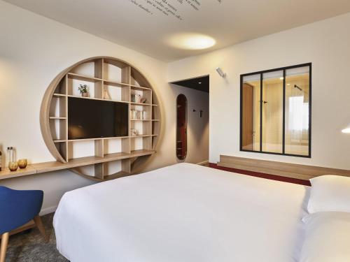 Habitación Standard con cama doble del hotel ibis Styles La Roche-sur-Yon. Foto 4