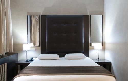 Habitación Doble Estándar del hotel CHAMBORD. Foto 3
