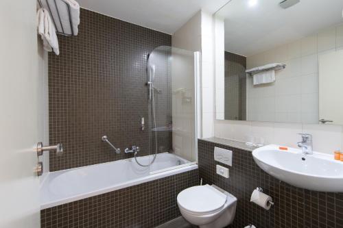 Suite Junior del hotel CHAMBORD. Foto 5