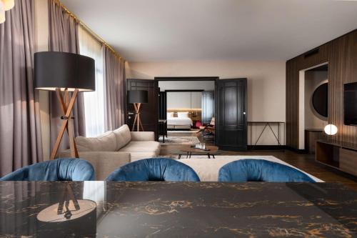 Suite Presidencial - Planta superior del hotel Radisson Collection Grand Place Brussels. Foto 2