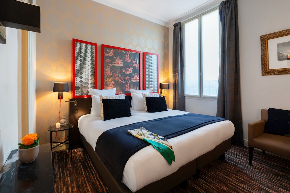 Habitación superior con 2 camas individuales, vistas al patio del hotel Le Stendhal Place Vendôme Hotel Paris - MGallery Collection. Foto 3