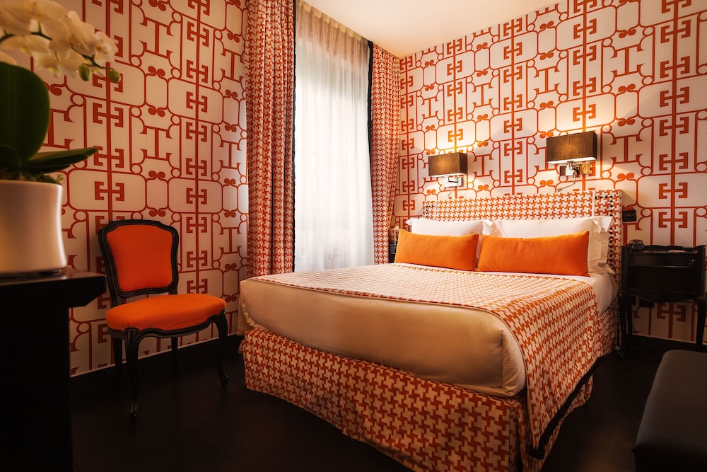 Habitación estándar doble del hotel Monceau Elysées. Foto 1