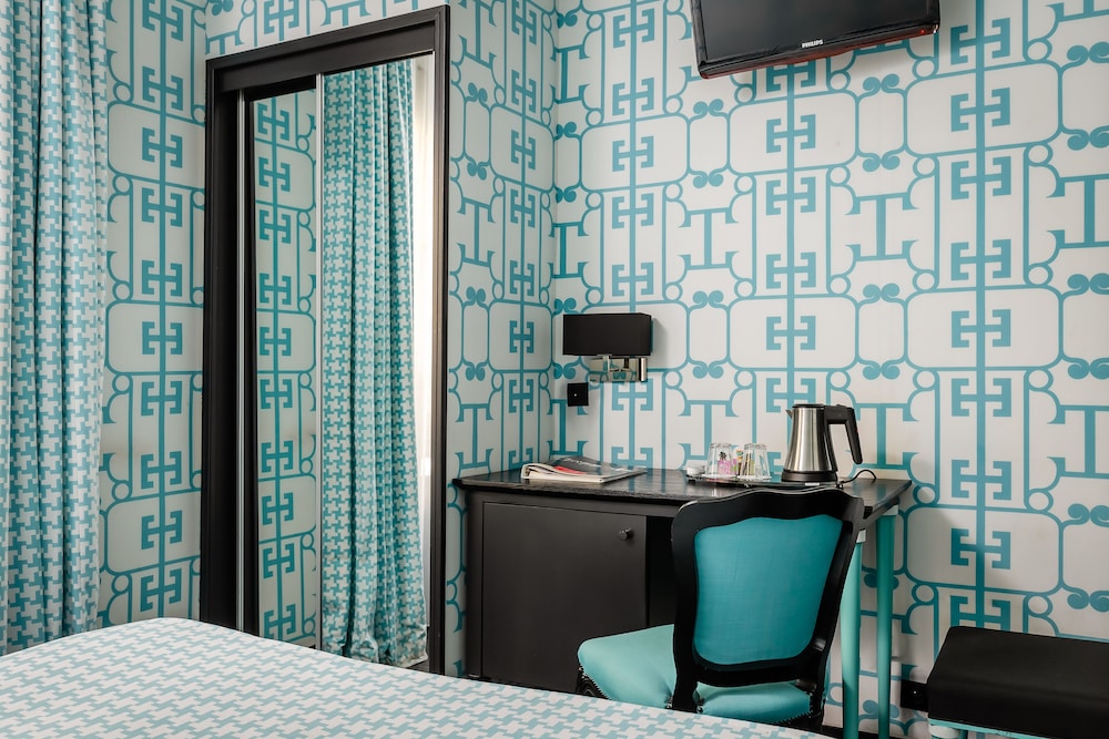 Habitación estándar doble del hotel Monceau Elysées. Foto 3