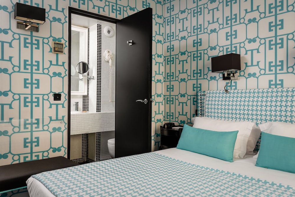 Habitación estándar doble del hotel Monceau Elysées. Foto 5