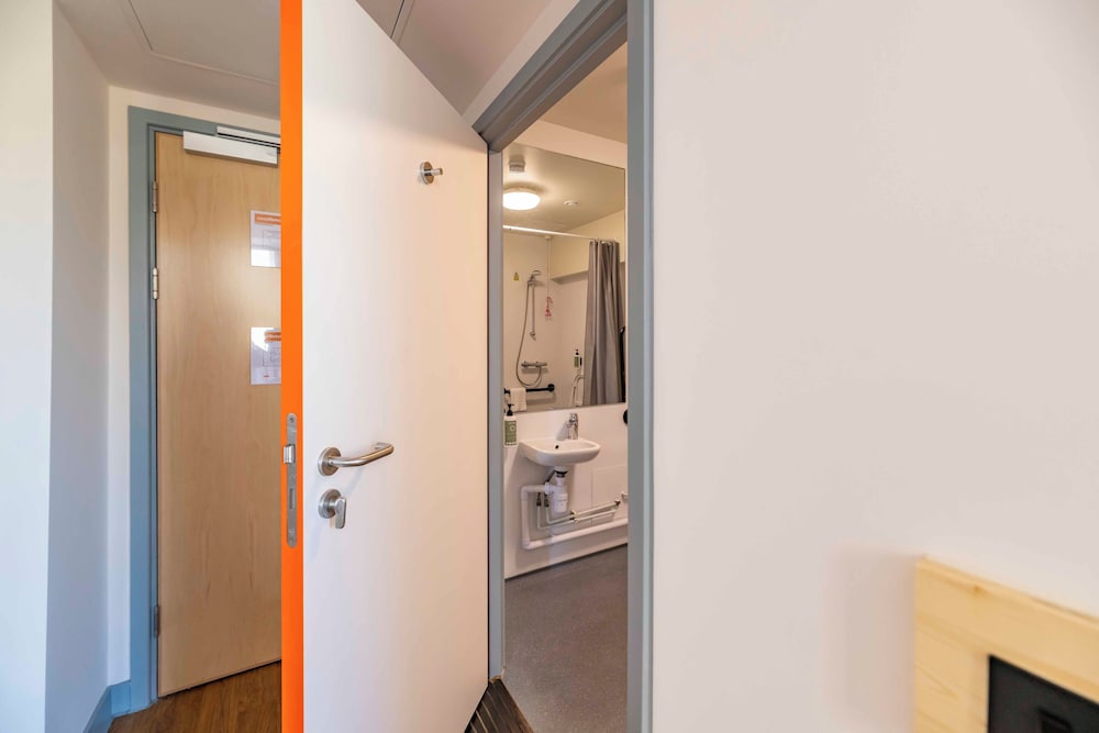 Accessible Double Room del hotel easyLondon Croydon. Foto 1