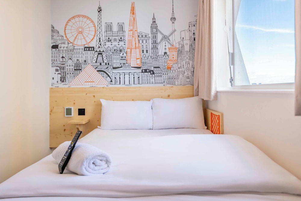 Accessible Double Room del hotel easyLondon Croydon. Foto 4