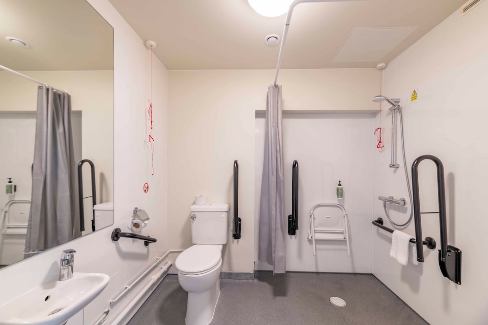 Accessible Double Room del hotel easyLondon Croydon. Foto 5