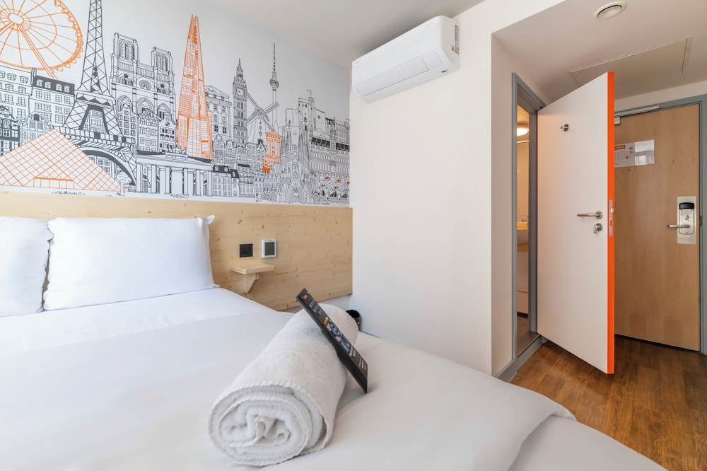 Double Room del hotel easyLondon Croydon. Foto 4