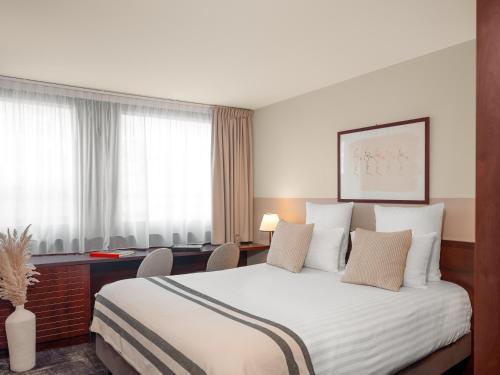 Habitación Doble Clásica del hotel Mercure Paris Gare Montparnasse TGV. Foto 3