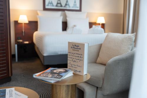 Habitación Doble Privilege con vistas del hotel Mercure Paris Gare Montparnasse TGV. Foto 7