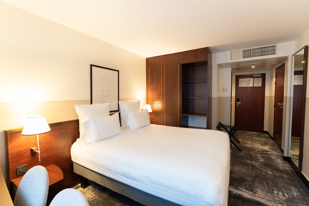 Habitación Clásica - 1 cama doble del hotel Mercure Paris Gare Montparnasse TGV. Foto 1
