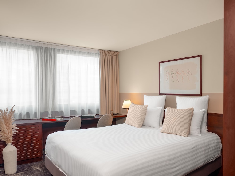 Habitación Superior - 1 cama doble del hotel Mercure Paris Gare Montparnasse TGV. Foto 6