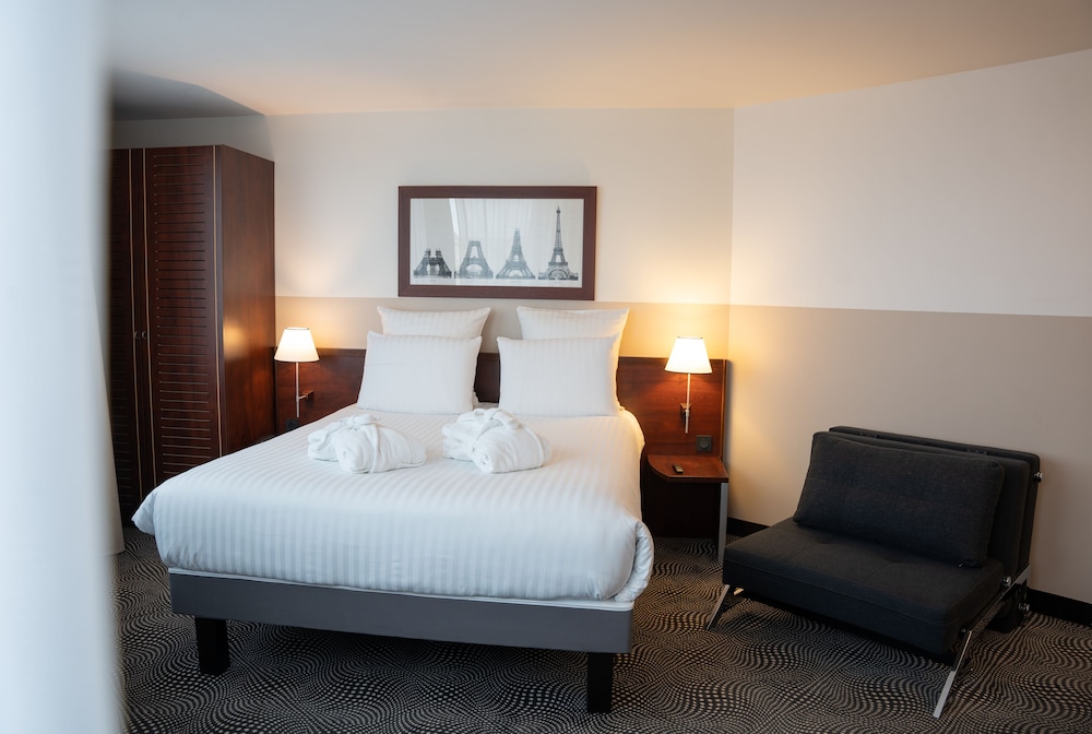 Habitación Privilege - 1 cama doble del hotel Mercure Paris Gare Montparnasse TGV. Foto 15