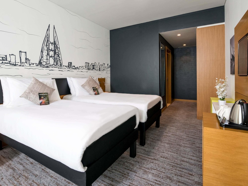 Habitación Estándar, Dos Camas Individuales, Vistas a la Ciudad del hotel ibis Styles Manama Diplomatic Area. Foto 5