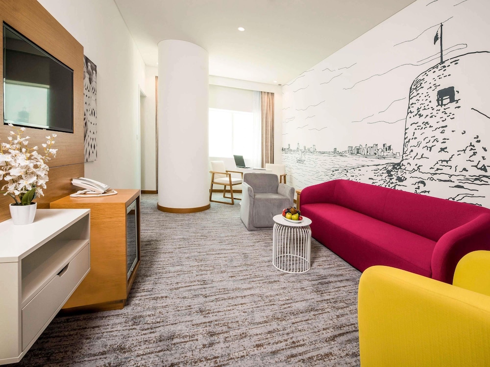 Suite Estándar, Dos Camas Individuales, Vistas a la Ciudad del hotel ibis Styles Manama Diplomatic Area. Foto 5