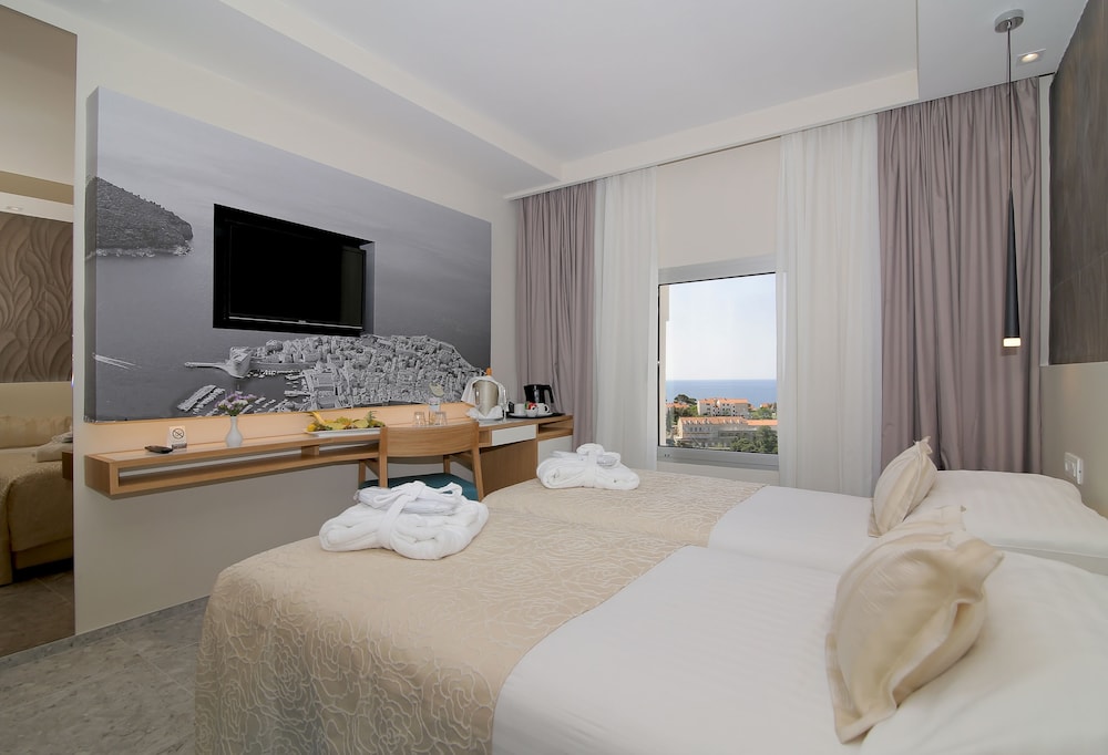 Habitación estándar con 1 cama doble o 2 individuales del hotel Lero