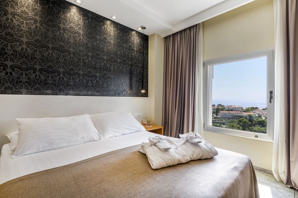 Habitación estándar con 1 cama doble o 2 individuales del hotel Lero. Foto 5
