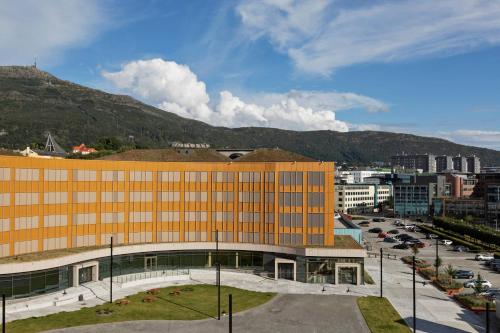 Habitación XL del hotel Moxy Bergen. Foto 5