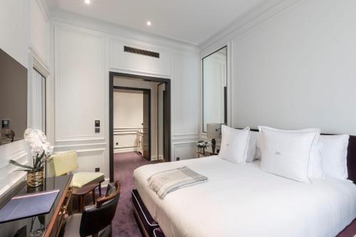 Habitación Doble Superior - 1 o 2 camas del hotel J.K. Place Paris. Foto 2