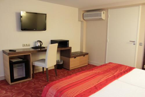 Habitación Doble - 2 camas del hotel Le Grand Hôtel de Normandie