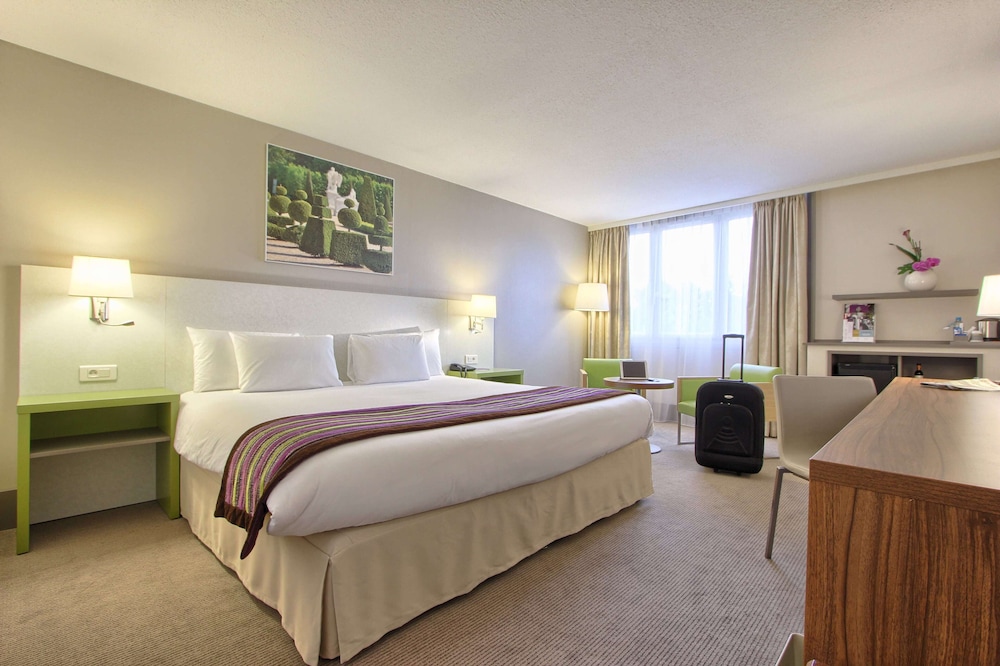 Habitación Clásica - 1 cama doble del hotel Mercure Paris Velizy. Foto 1