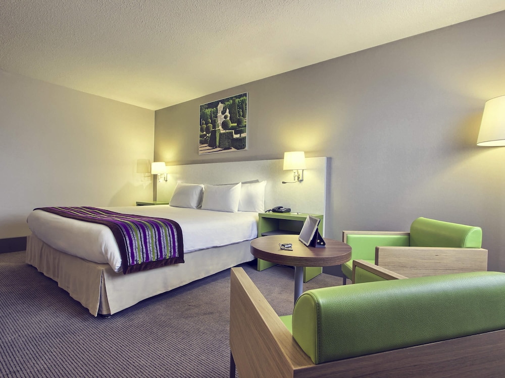 Habitación Clásica - 1 cama doble del hotel Mercure Paris Velizy. Foto 2