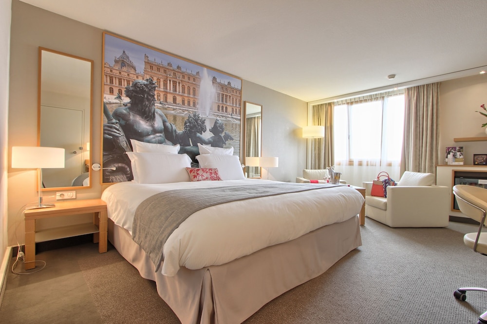 Habitación Privilege - 1 cama doble del hotel Mercure Paris Velizy. Foto 1
