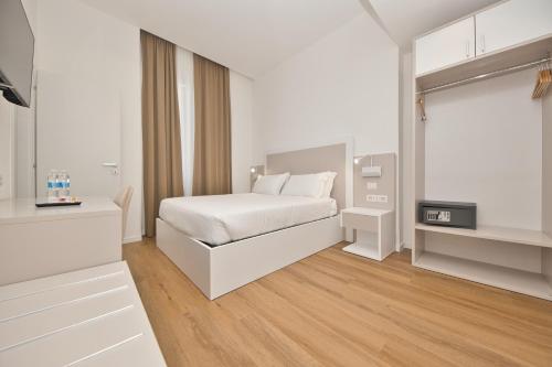 Habitación Doble Deluxe del hotel LH ANDREOTTI. Foto 5