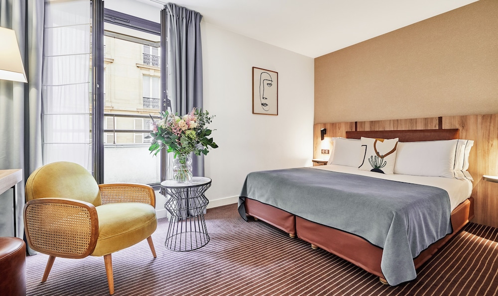 Habitación Deluxe (Family) del hotel Plaza Tour Eiffel