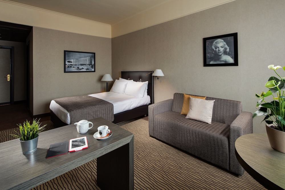 Habitación Premium del hotel Holiday Inn Rome- Eur Parco Dei Medici, An Ihg. Foto 2